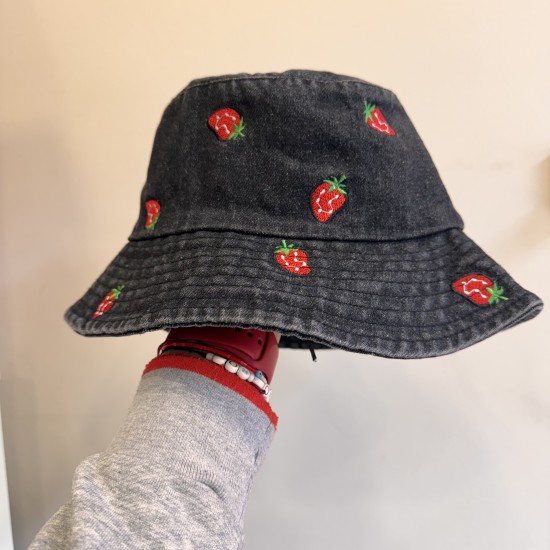 Bucket Hat Jeans black with emroidered strawberries 