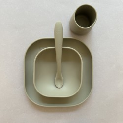 TINY FEEDER KIT FOR NEWBORN sage  6-12m TINY FEEDER KIT FOR NEWBORN sage  6-12m