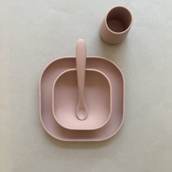 TINY FEEDER KIT FOR NEWBORN LIGHT PINK  6-12m TINY FEEDER KIT FOR NEWBORN LIGHT PINK  6-12m