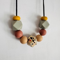 Mum Necklace | Travelling  with you