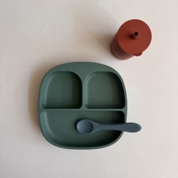 Baby Led Weaning Set Plate + Training Cup with straw  + Spoon Mix Green/blue/brick Baby Led Weaning Set Plate + Training Cup with straw  + Spoon Mix Green/blue/brick