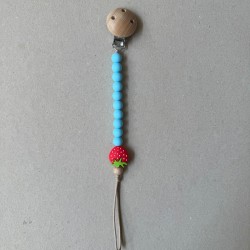 Pacifier Clip Mama Loves Strawberries light blue 