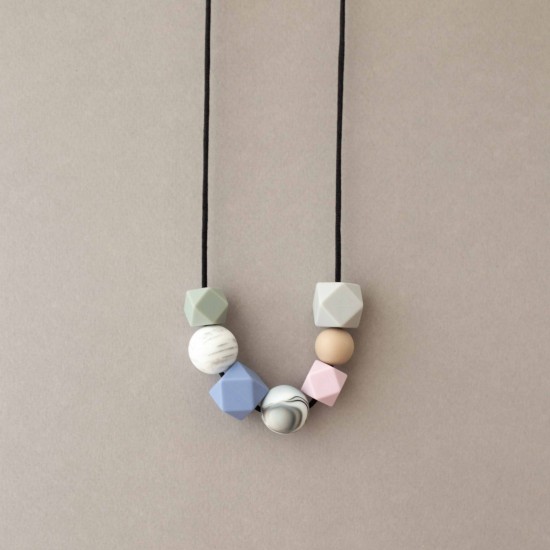 Mum Teething Necklace Sweet November Mum Teething Necklace Sweet November