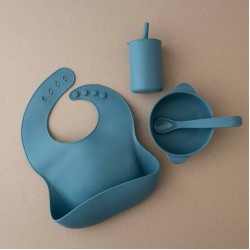 BASIC FEEDING SET SMOKE BLUE FOR BABIES 6M+ BASIC FEEDING SET SMOKE BLUE FOR BABIES 6M+
