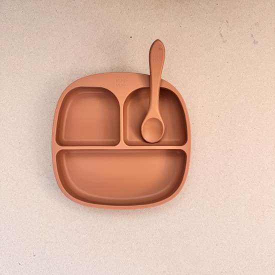 Training Silicone Plate with Spoon Nino Caramel 6m+ Training Silicone Plate with Spoon Nino Caramel 6m+