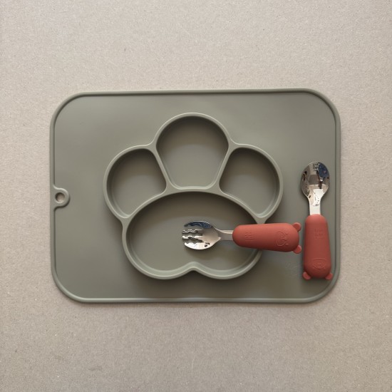 All-in-One Placemat and Plate All-in-One Placemat and Plate