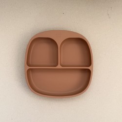 Training Silicone Plate Nino Caramel 6m+ Training Silicone Plate Nino Caramel 6m+