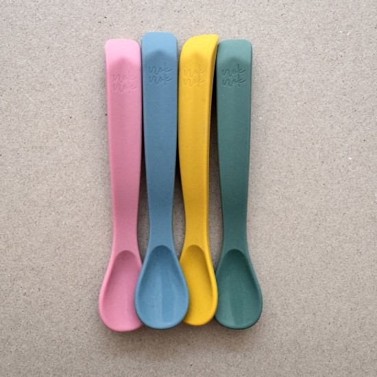 Silicone Training Spoon "Signature Collection" Silicone Training Spoon "Signature Collection"
