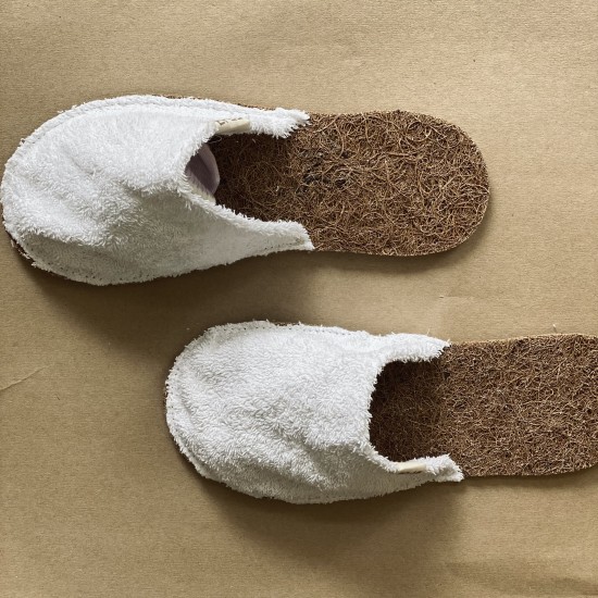 EF93  SLIPPERS FOR MUM & DAD 