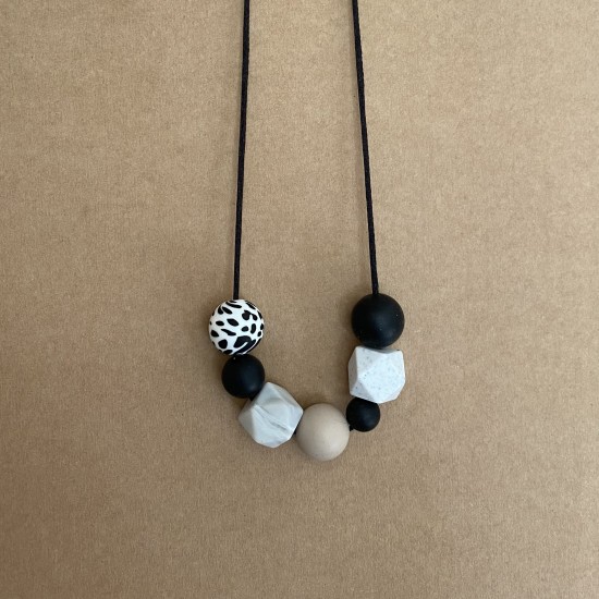 Mum Necklace | Baby, it's cold outside Mum Necklace | Baby, it's cold outside