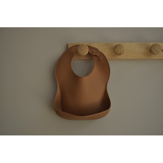 Silicone Bib Milk Chocolate 