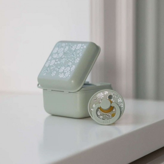 Bibs X LIBERTY Pacifier Case Sage Bibs X LIBERTY Pacifier Case Sage