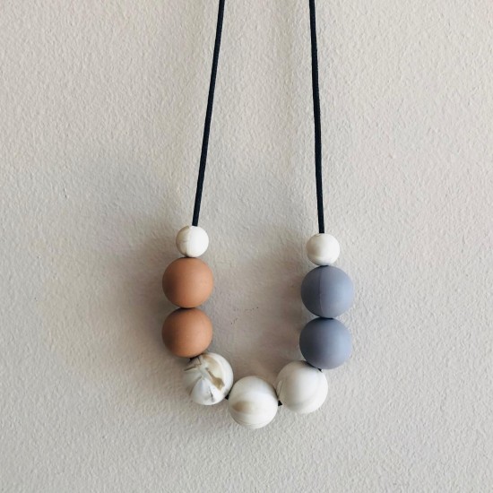 Mum Necklace | Florian Mum Necklace | Florian
