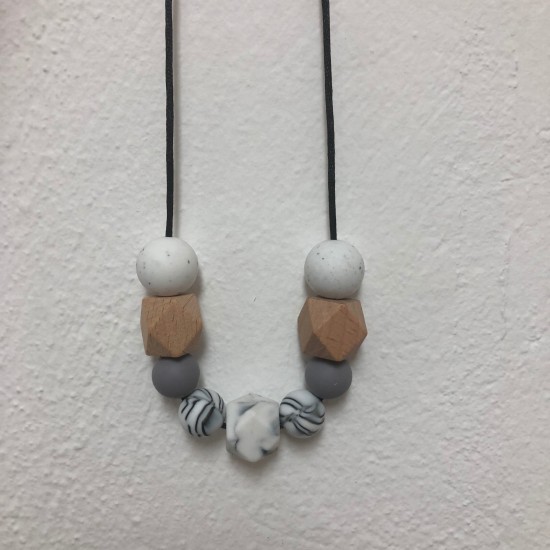 Mum Necklace | Pure Grey Mum Necklace | Pure Grey
